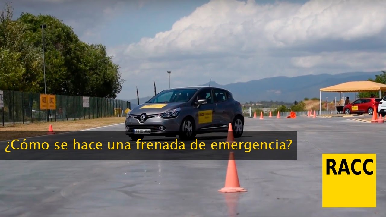 ¿Cómo se hace una frenada de emergencia?