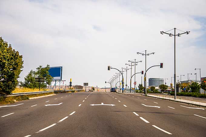 reserva de estacionamiento y autopistas