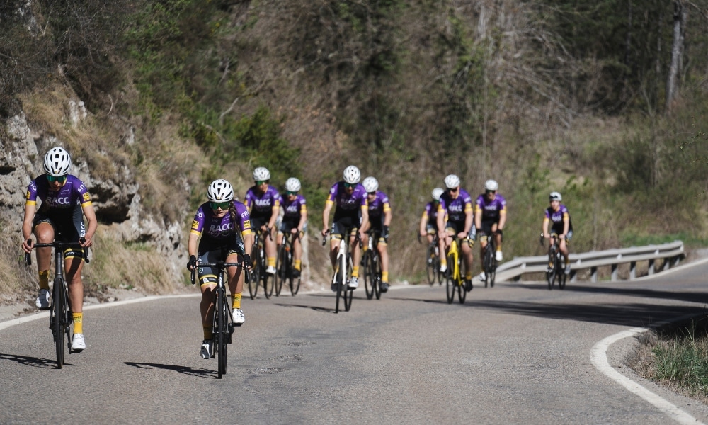 El RACC HolaBICI se entrena intensamente para la Transpyr