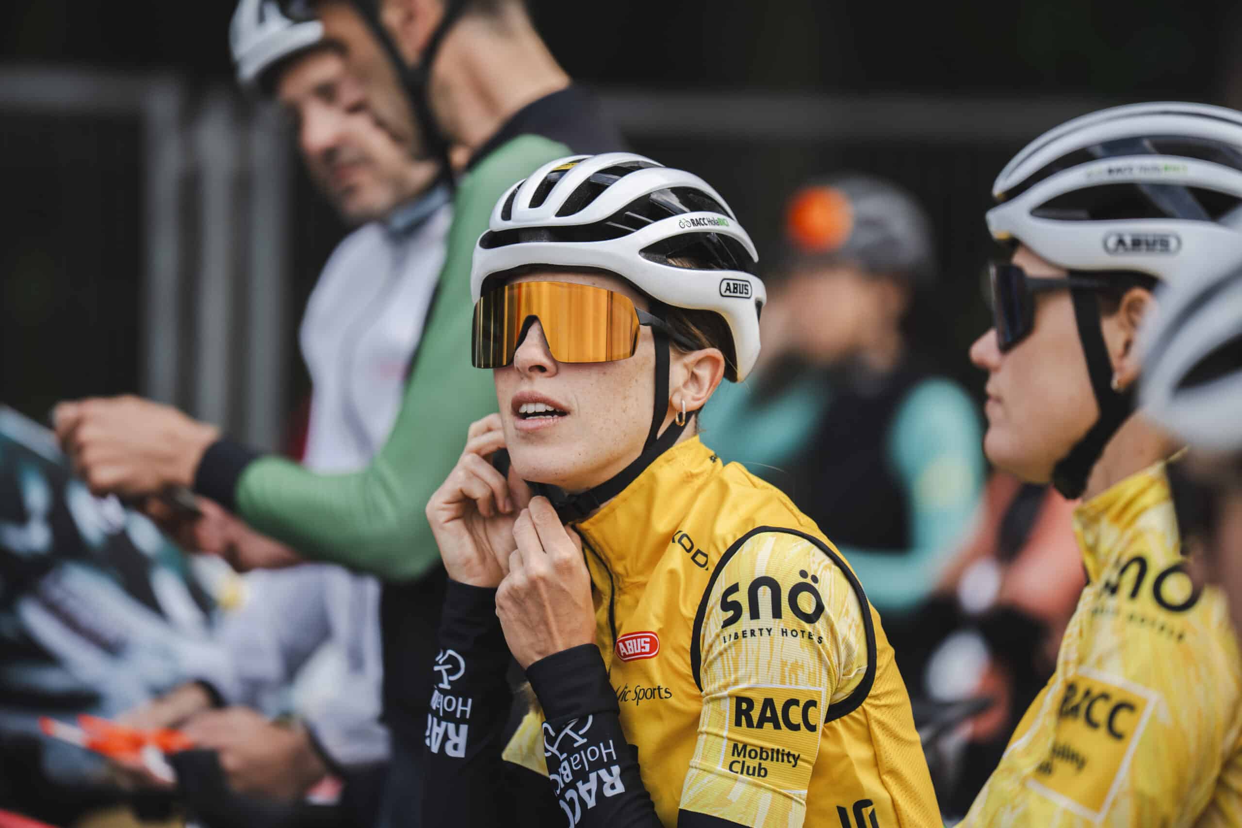 gafas Out of