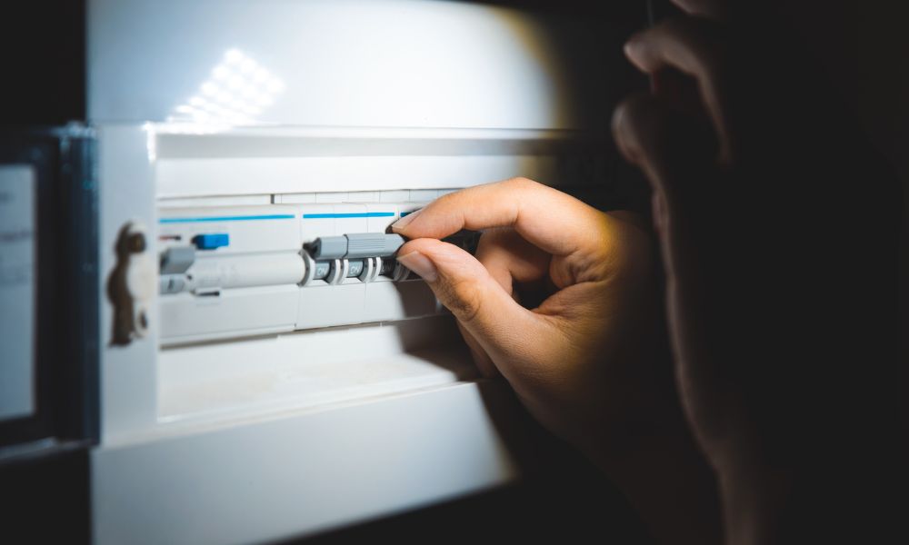 Cómo afecta la potencia contratada en la factura de la luz